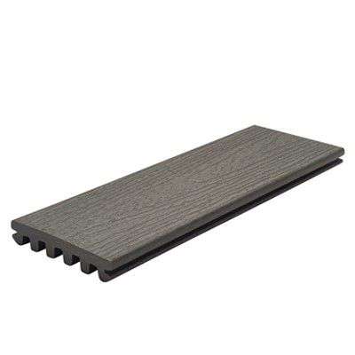 Trex Enhance Terrassendielen mit Nut aus Verbundstoff in Clam Shell Grau