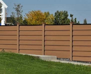 Trex Fencing To Enhance Outdoor Spaces | Trex Professionals