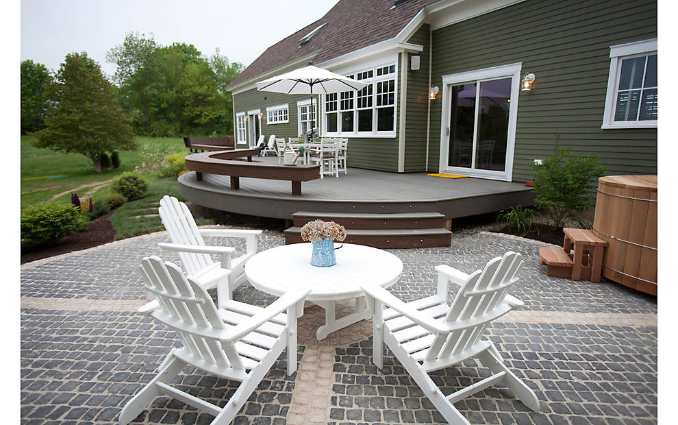 DIY Network Blog Cabin 2012 Trex