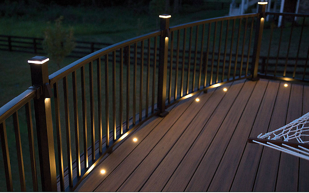 trex signature railing vs transcend