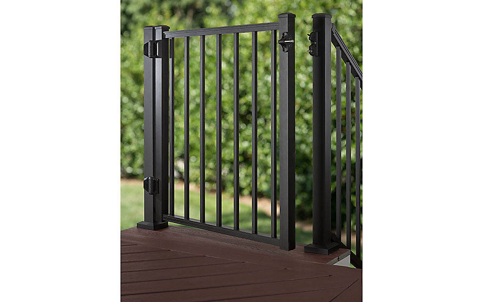 outdoor baby gate for deck