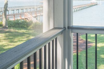 Trex Transcend® Composite Deck Railing | Trex