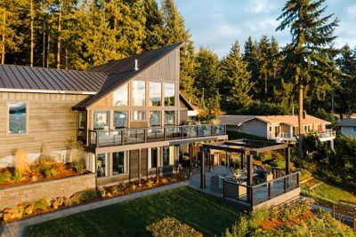 Trex at the 2018 HGTV Dream Home  Trex