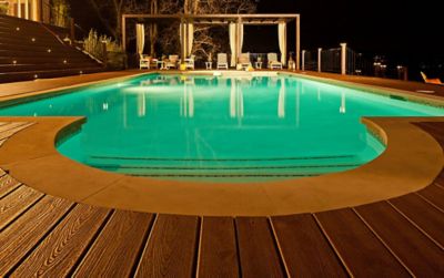 Deck Ideas for Pools and Hot Tubs | Trex