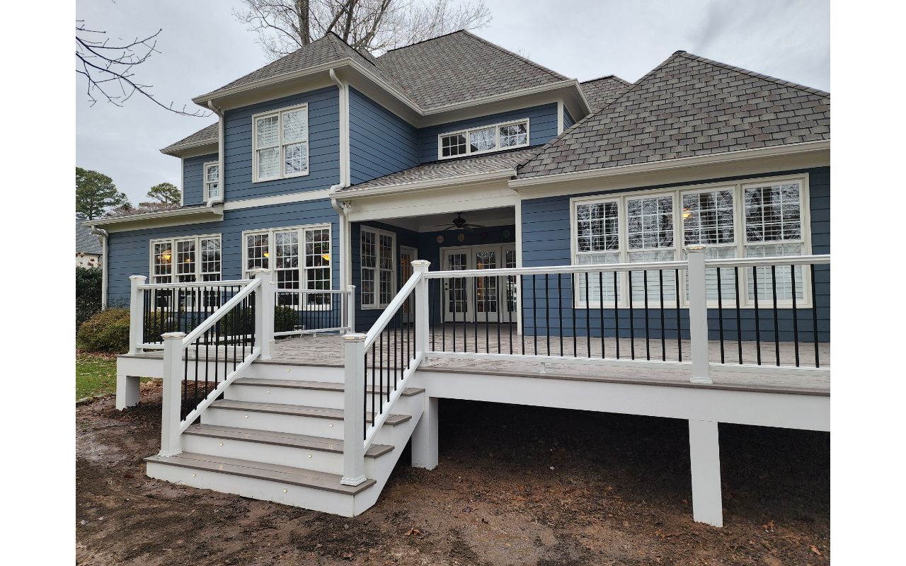 Trex Transcend Linage Biscayne Deck With White PVC Fascia, Trex Transcend Railing and Trex Deck Lighting