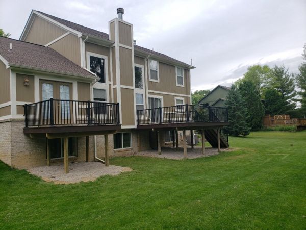 Trex Deck and door wall balcony to match