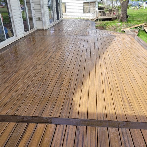 Trex Havana Gold with Trex Vintage lantern perimeter and divider on Harsens Island MI