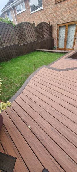 simple but affective curve on this deck to soften the border