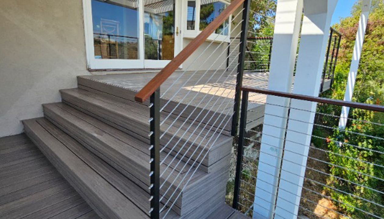 New Trex Deck & Cable Railing in Thousand Oaks , CA
