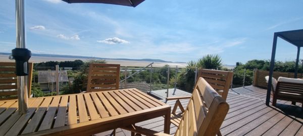 Beautiful views on this L:ava Rock deck