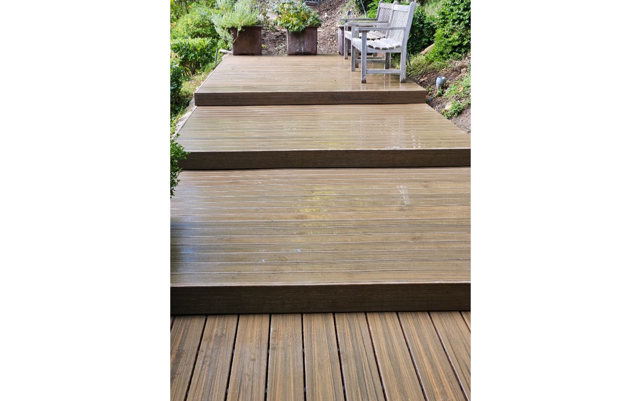 New Trex Deck in Calabasas, CA