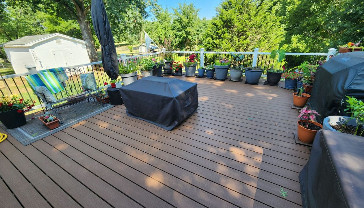 Lundburg Back Deck
