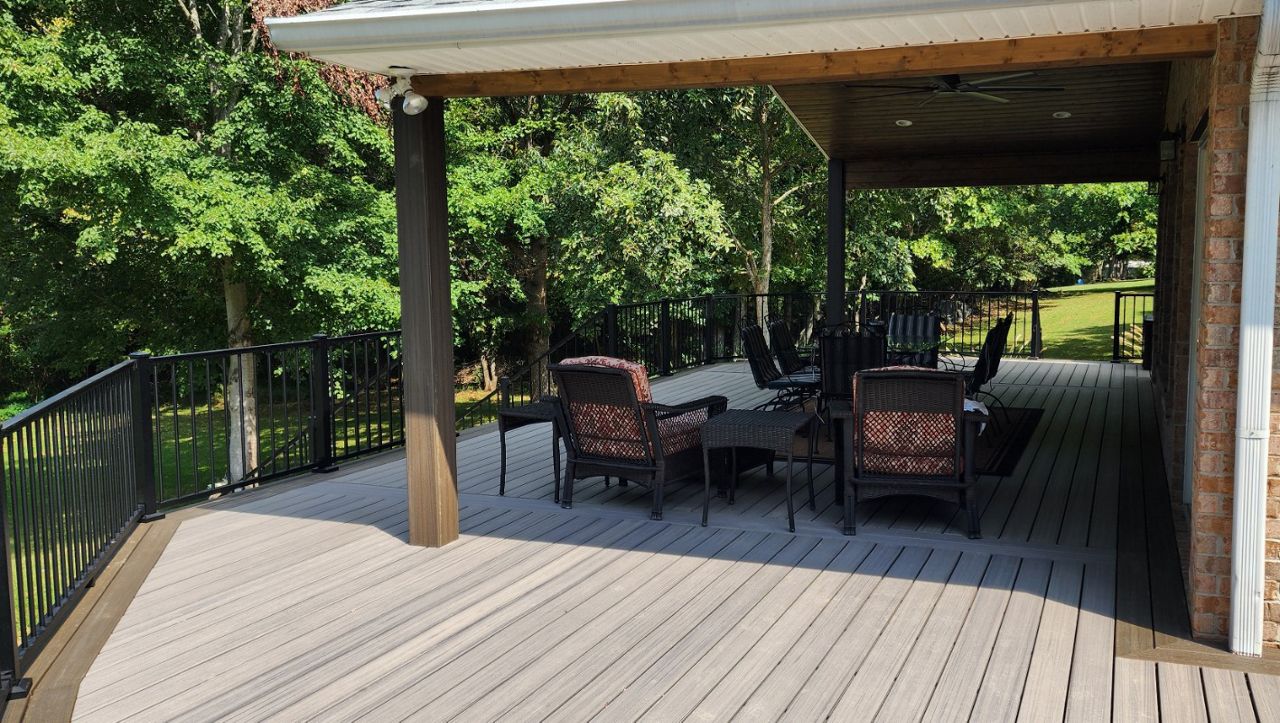 Trex deck with roof on the lake in Mt, Juliet, TN