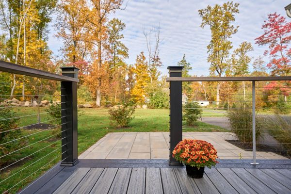 Step into luxury with this Trex deck, where modern design and high-performance materials create the perfect setting for unforgettable moments outdoors.