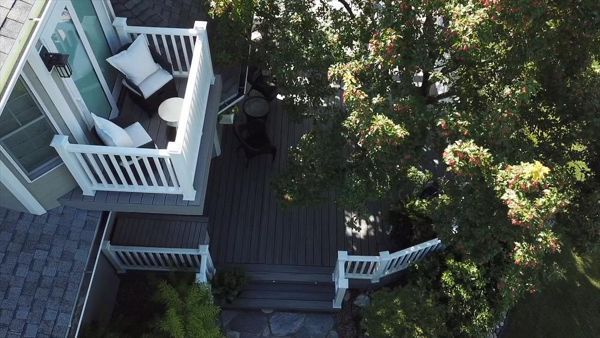 Manden, ND Trex Transcend Island Mist Deck with White Trex Transcend Railing.
