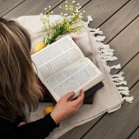 lin-multi-003-bc-decking-book-blanket-talent-1x4