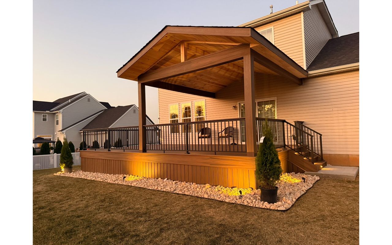 Trex Toasted Sand Decking With A Frame Roof