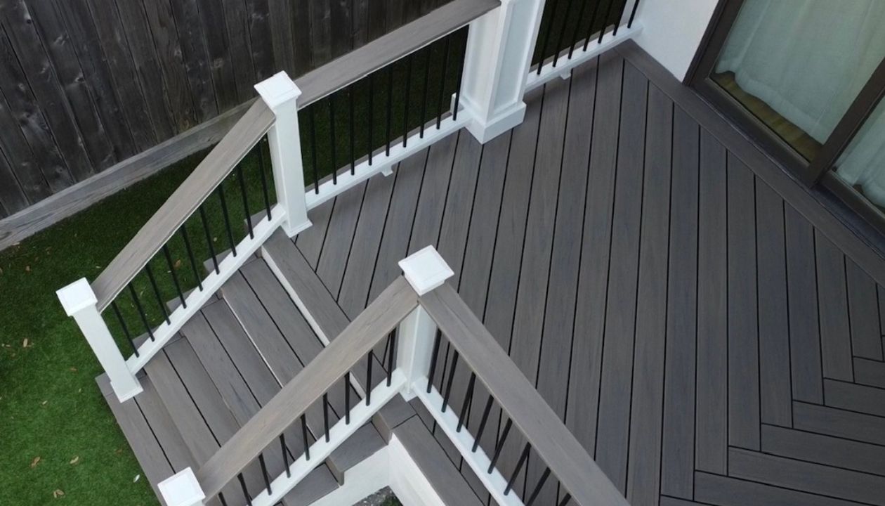 "Biscayne" and Transcend Railing with LED caps