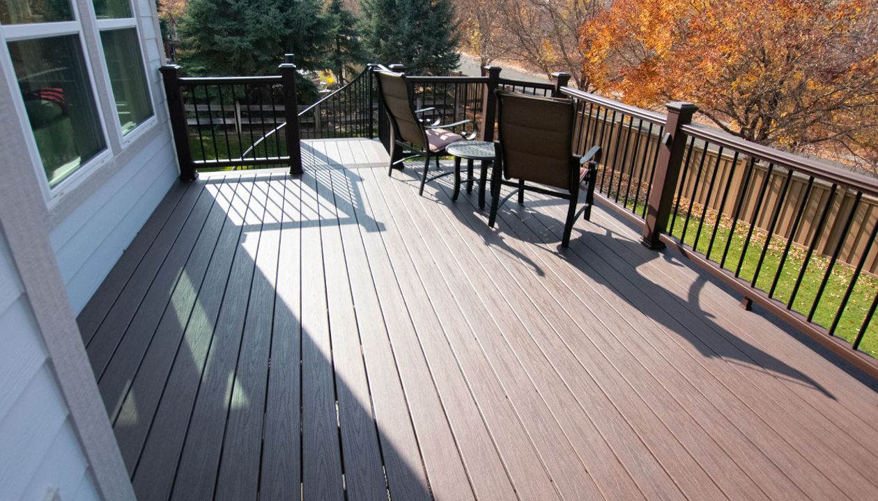 Littleton, CO Trex Transcend deck in Lava Rock with Trex Transcend railing in black