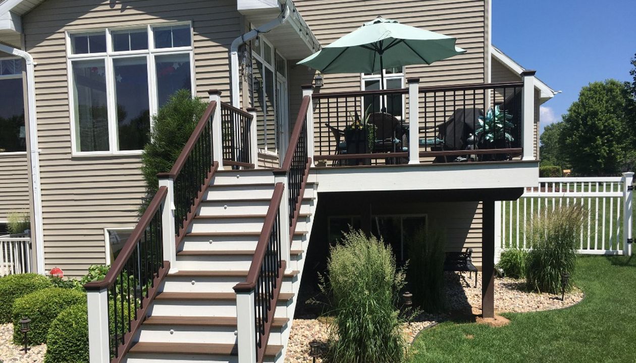 Trex Deck with Trex Transcend Rail