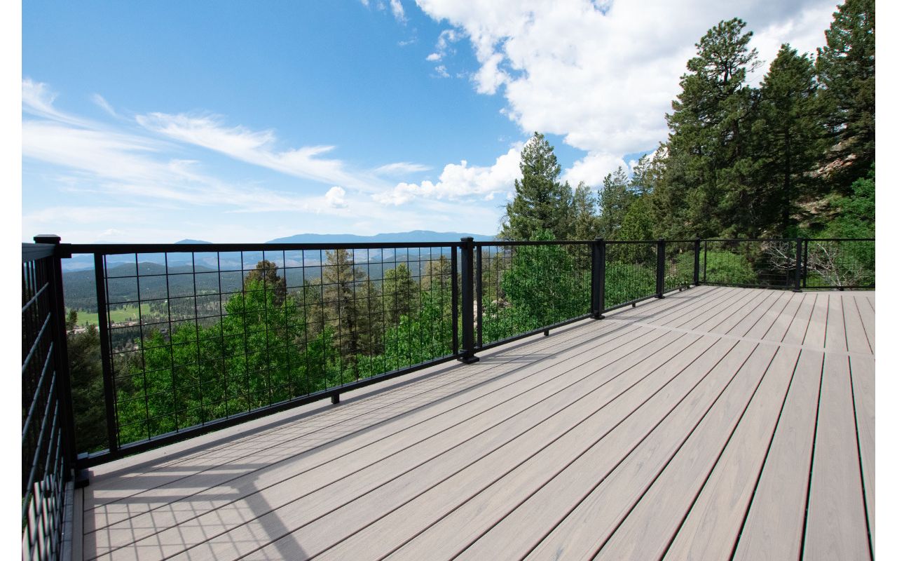 Conifer, CO Trex Lineage deck in Biscayne with steel frame and Trex Signature railing in black