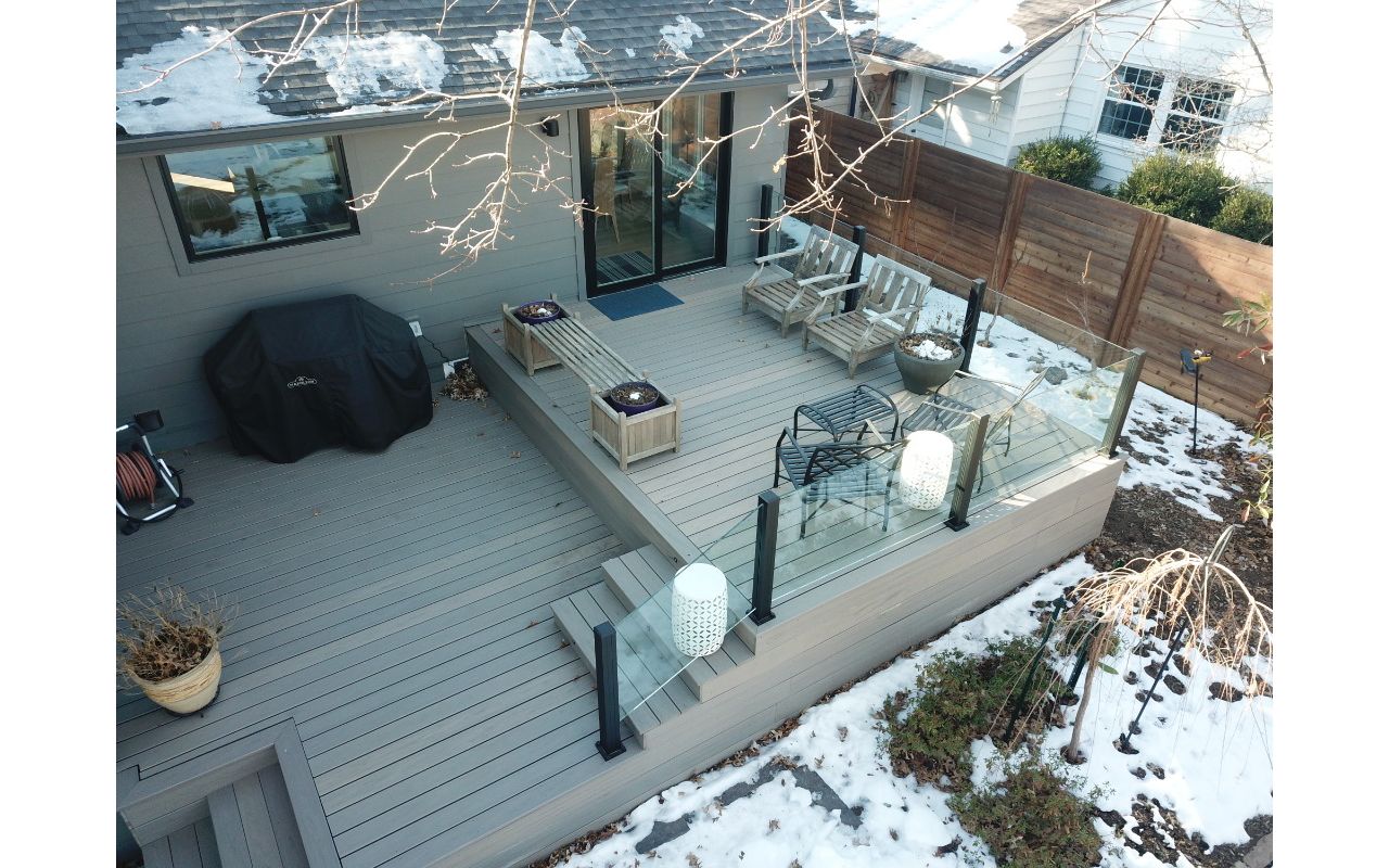 Trex Transcends Lineage, Trex Glass Railing