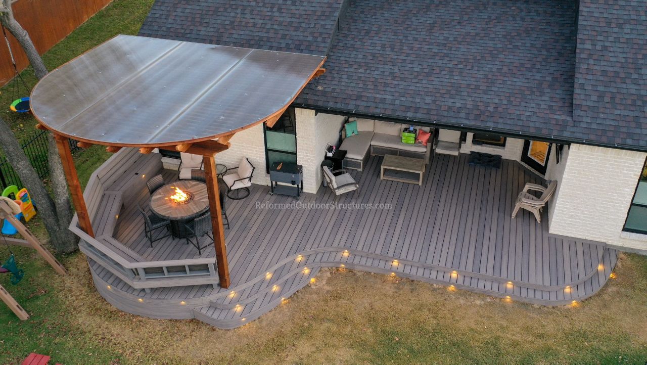 Curved Trex Deck, Benches, & Outdoor Living Space