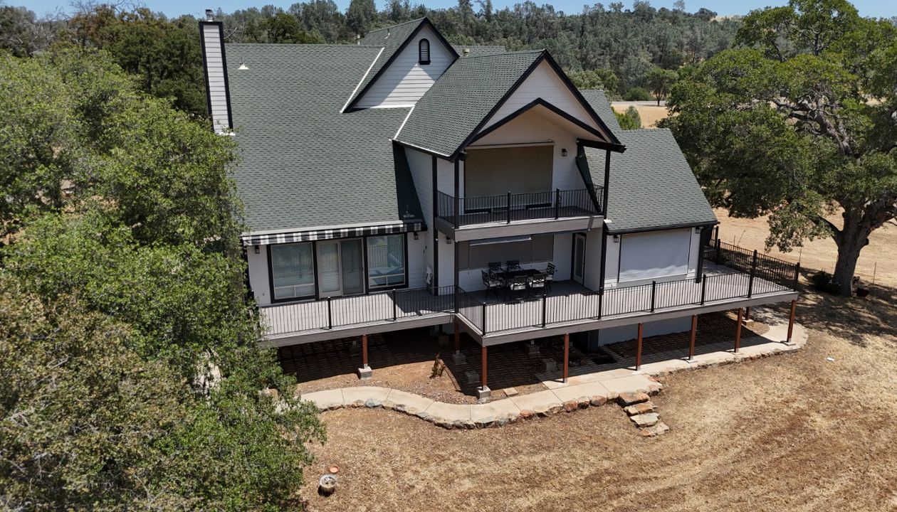 A huge Trex deck and balcony in Grass Valley, CA.
