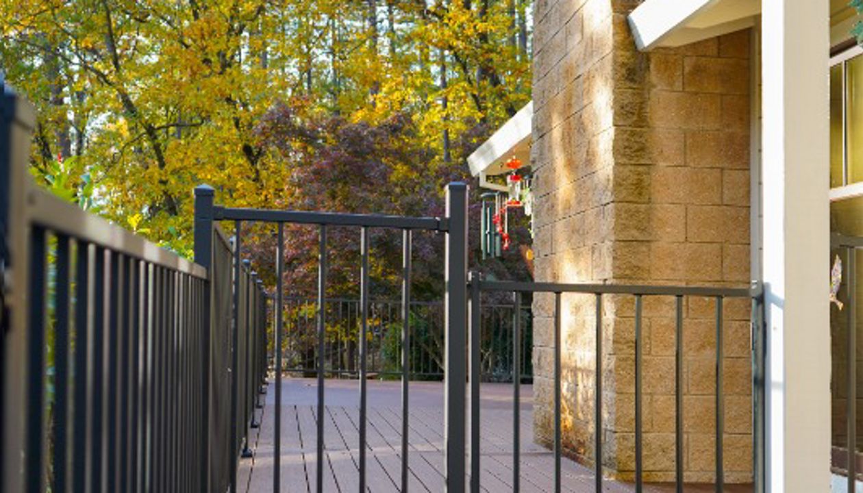 A huge Trex deck in Grass Valley, CA.