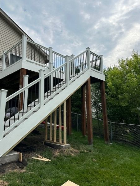 Trex Composite T-Rail and White Fascia