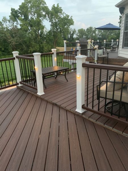 Trex Vintage Lantern with Lights