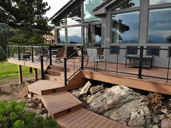 Golden, CO Trex Transcend deck in Tiki Torch with steel railing