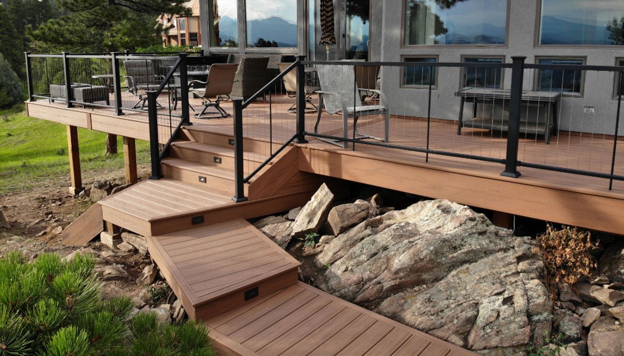 Golden, CO Trex Transcend deck in Tiki Torch with steel railing