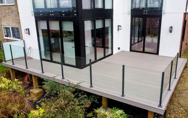 Guildford, Surrey Trex Transcend Lineage Biscayne with Glass Ballustrades
