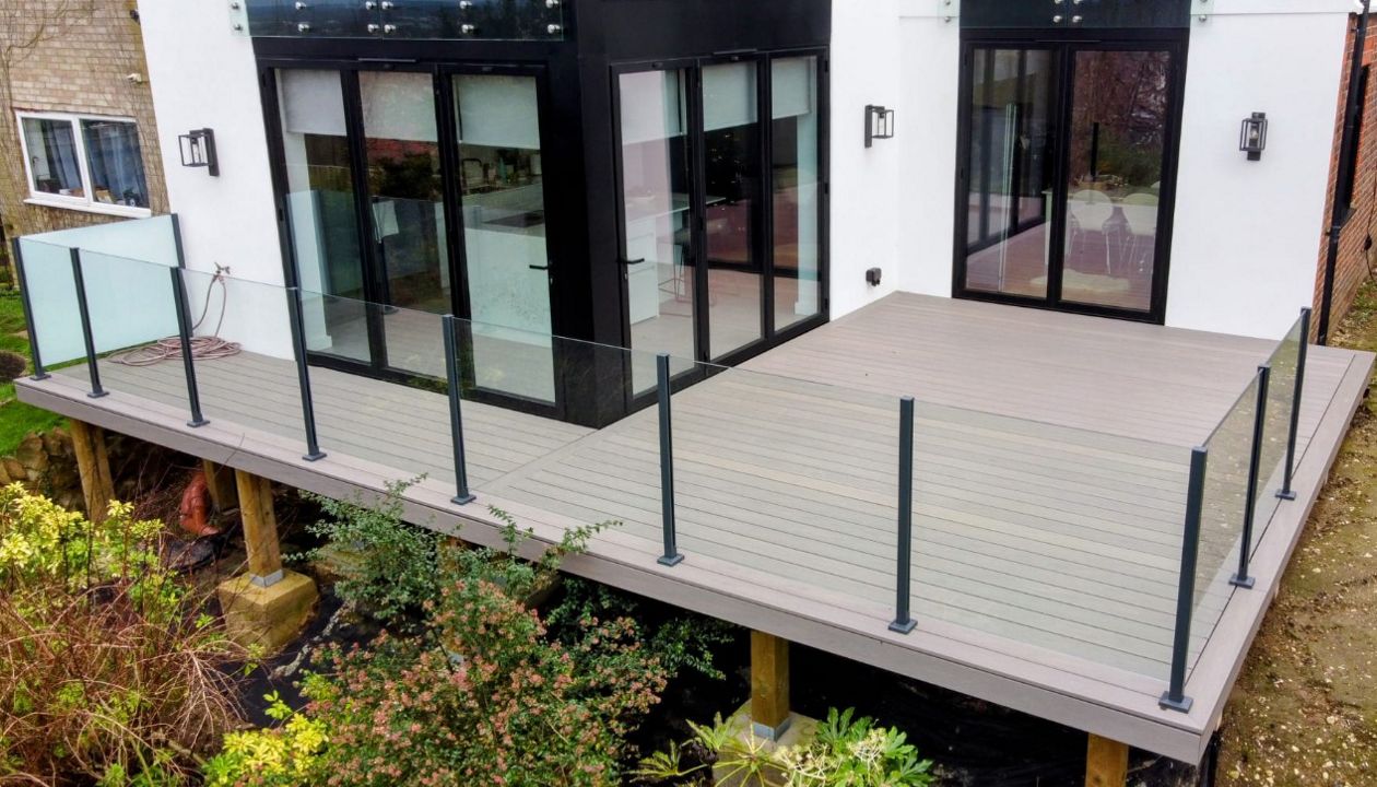 Guildford, Surrey Trex Transcend Lineage Biscayne with Glass Ballustrades