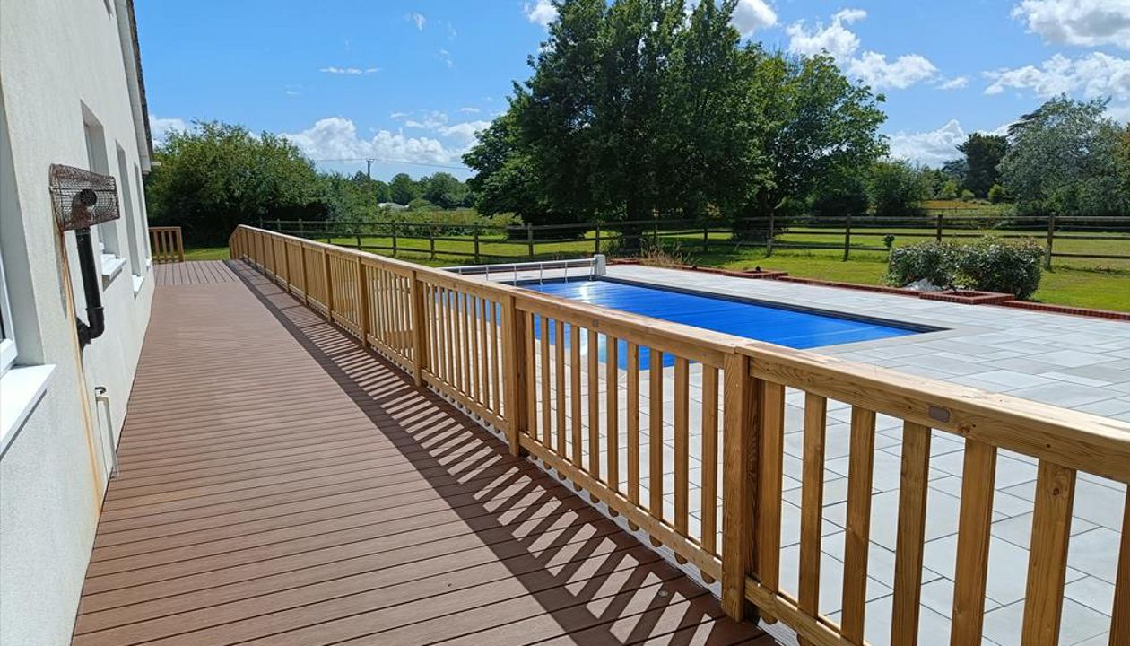 Trex Enhance Basics Saddle installed in Arundel