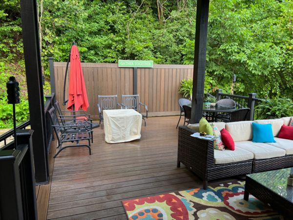 SPICED RUM DECK AND FENCE ALL BLACK RAILING  MORE THAN 30 YEARS CREATIVE IDEAS
