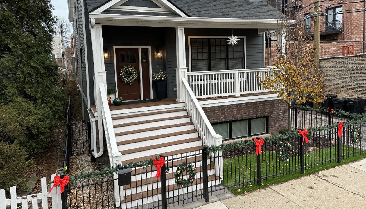 Front Porch, Lincoln Park