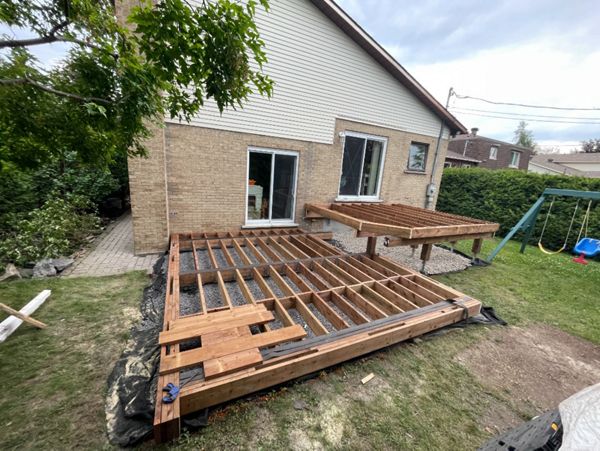 TREX Natural toasted sand. Vieux Longueuil. 2024.