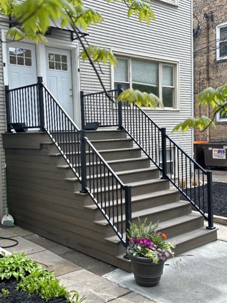 Front Porch In Ravenswood, Chicago