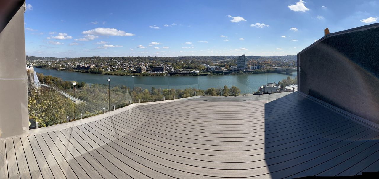 October 2023 Trex deck and Glass railing in Mount Lookout