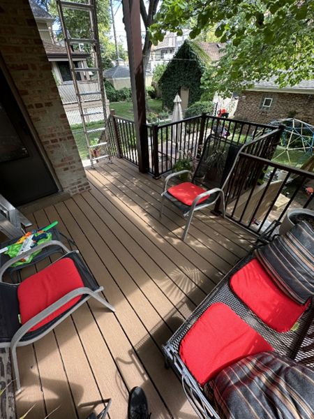 2 Story Rear Deck, Andersonville