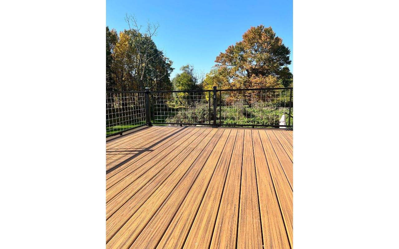 Havana Gold with Signature/stainless steel mesh railing