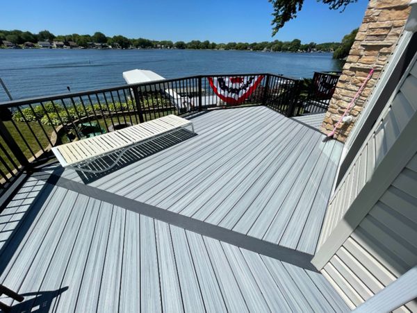 Foggy Wharf with Winchester Grey Borders and Signature Railings