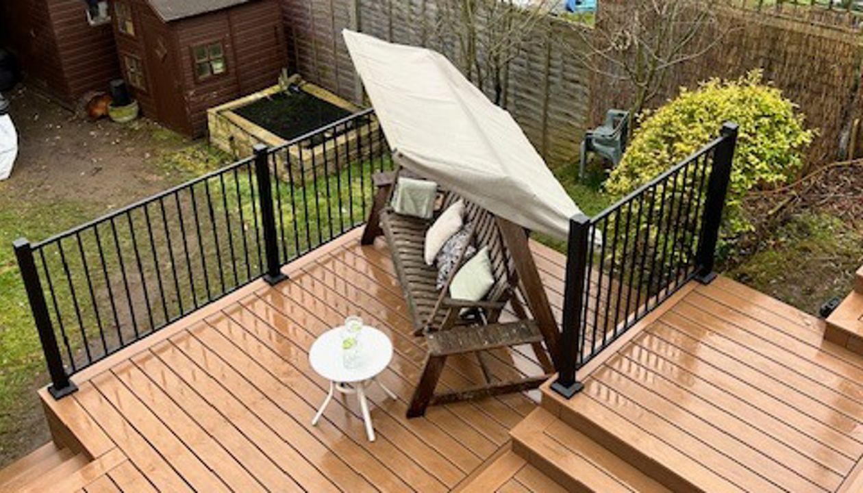 This multi level Trex Lineage Jasper deck in Strood, Kent was a pleasure to install replacing a timber deck we built some 20 plus years before.