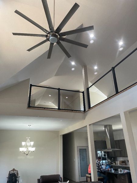 Trex Signature Glass Indoors