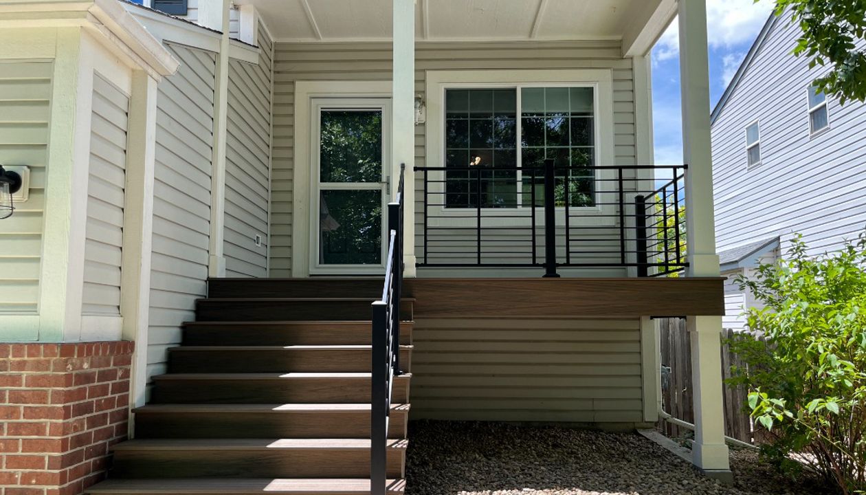 Trex Naturals in Toasted Sand