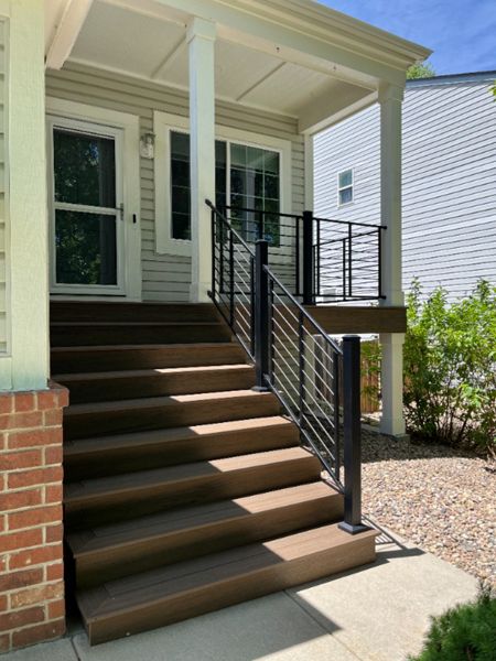 Trex Naturals in Toasted Sand