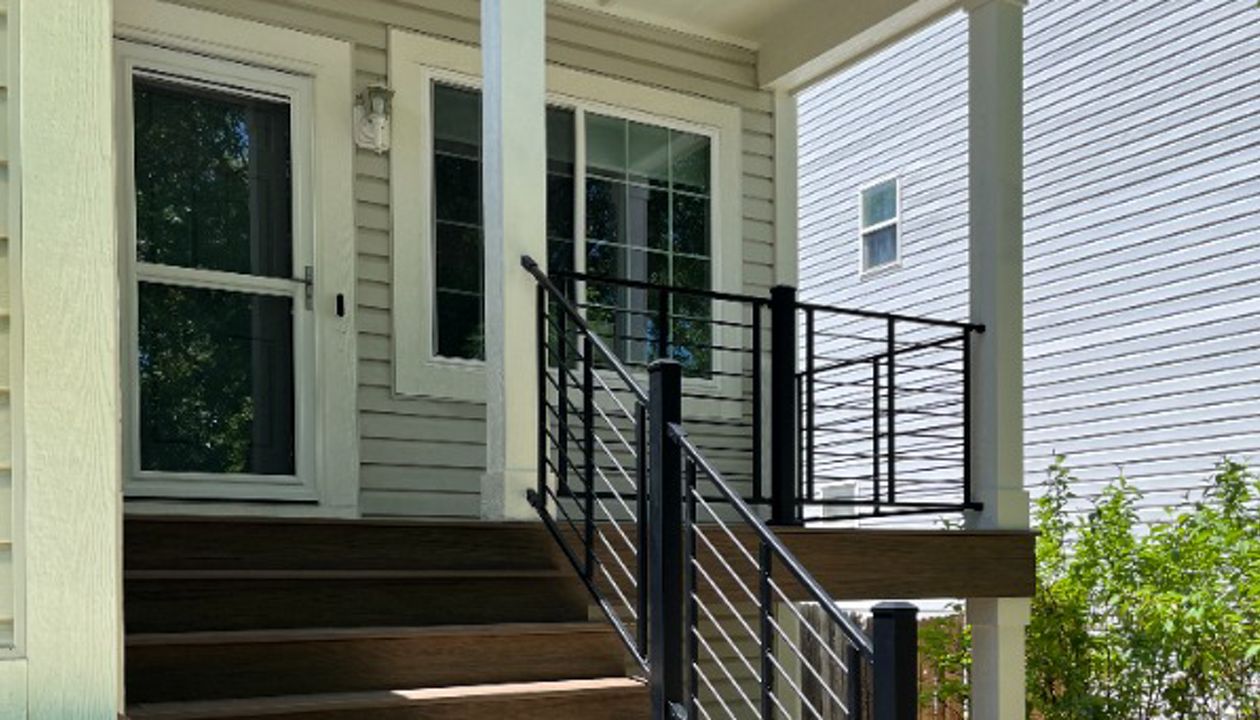 Trex Naturals in Toasted Sand