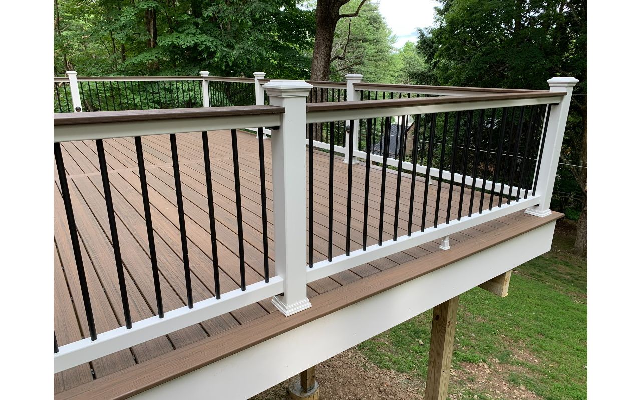 Trex Spiced Rum Cocktail Railing